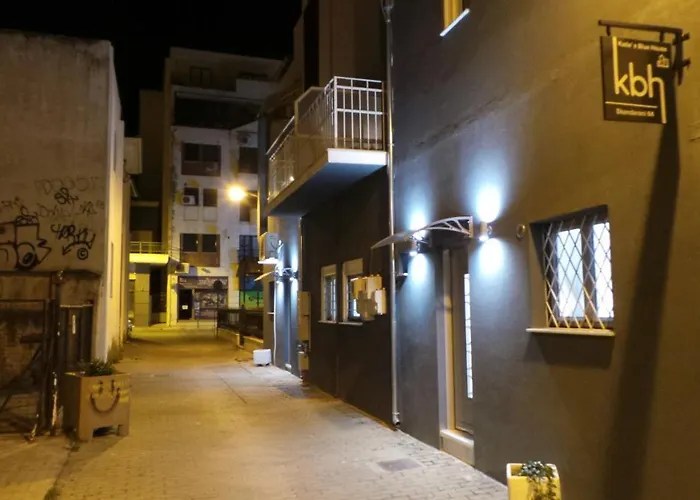 Katie's Blue House Appartamento Volos