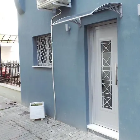 Katie's Blue House شقة