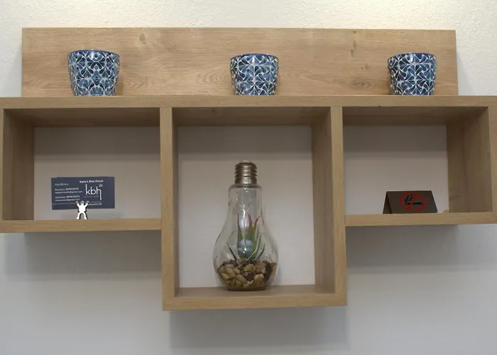 Katie's Blue House Apartment