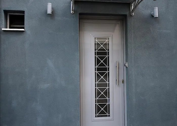 Katie's Blue House * Volos